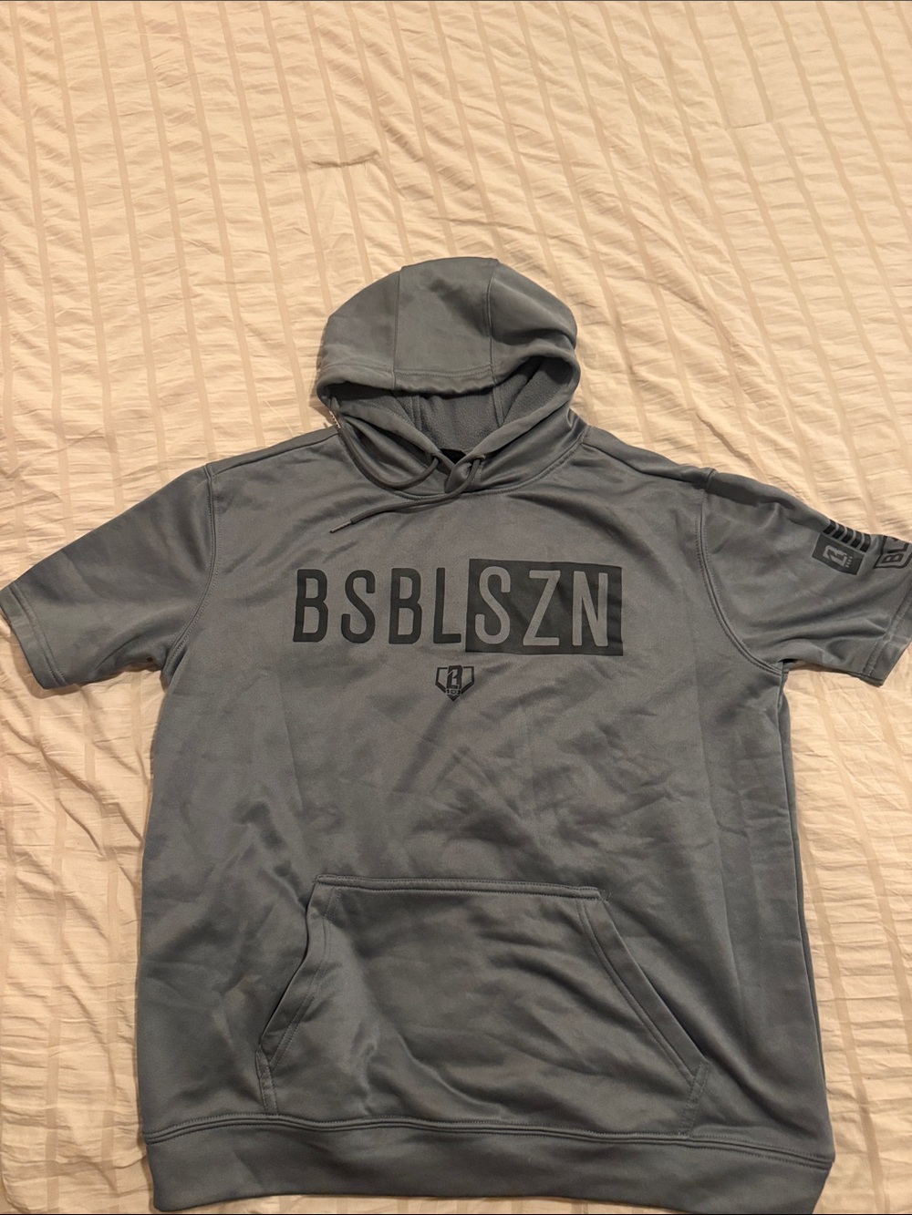 Men's Short-Sleeve Hoodie - Gray